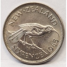 NEW ZEALAND 1965 . SIXPENCE . ERROR . BROKEN WING